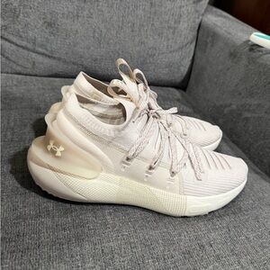 UNDER ARMOUR MENS 8.5 Womens 10 UA U HOVR PHANTOM 3 RUNNING SHOE Grey Mist White